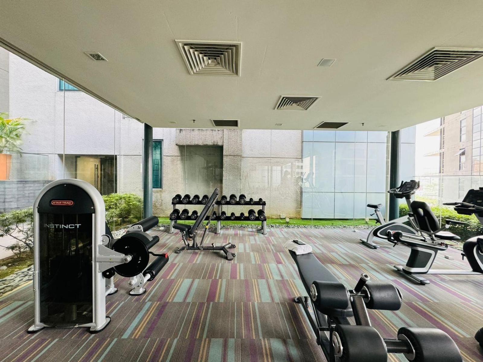 Summer Suites Klcc By Homestay 吉隆坡 外观 照片