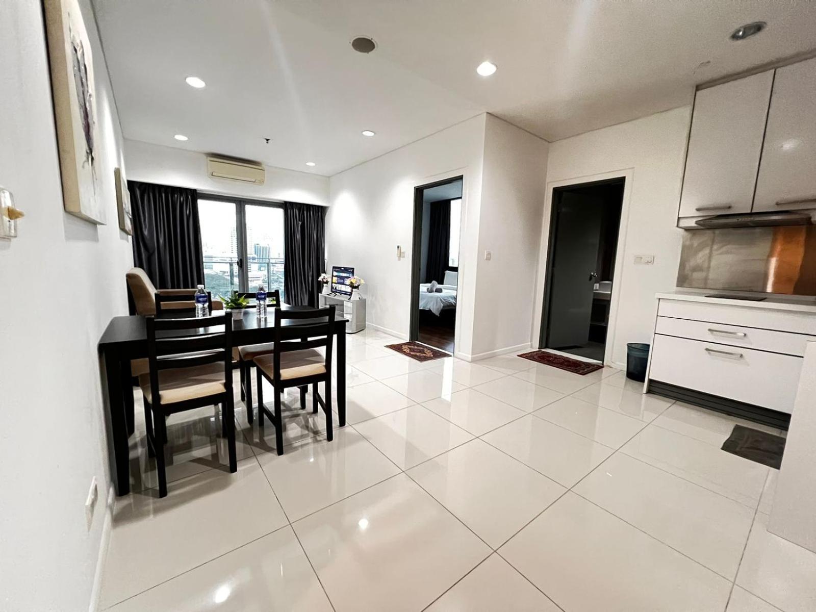 Summer Suites Klcc By Homestay 吉隆坡 外观 照片